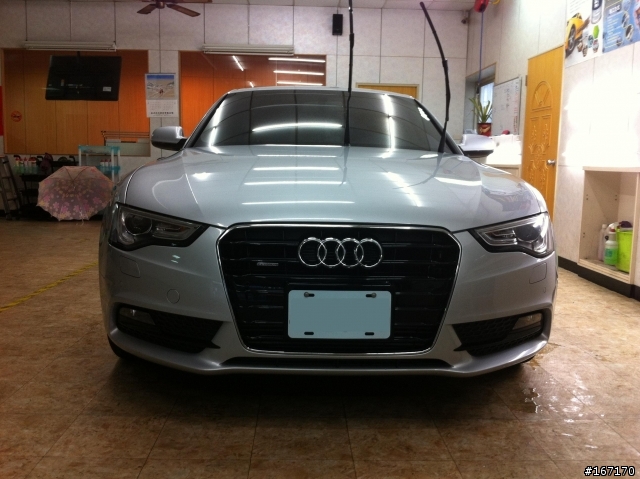 [我也來個補開箱，圖多慎入!!] 2012 Audi A5 Sportback 2.0 銀色