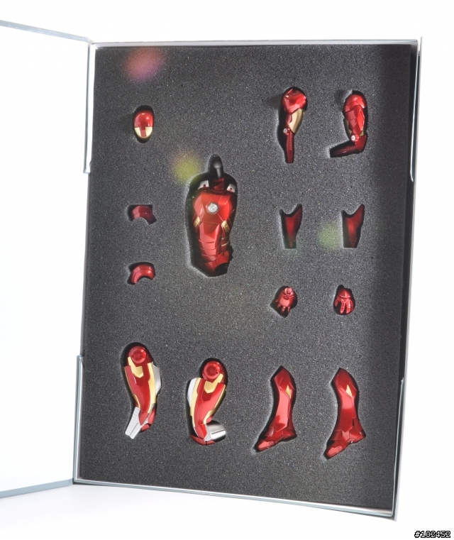 分享！鋼鐵人馬克七雕像～