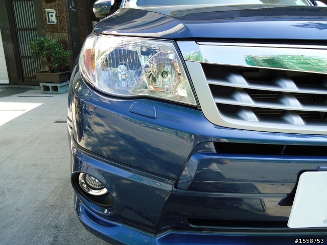 2012 Subaru Forester 2.0XS 深海藍 開箱 1/21 新增引擎室拉桿