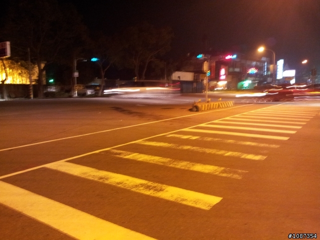 2013-1-31中午12點左右，桃園介壽路跟跟豐德路口車禍求好心人的紀錄器