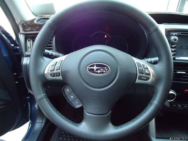 2012 Subaru Forester 2.0XS 深海藍 開箱 1/21 新增引擎室拉桿