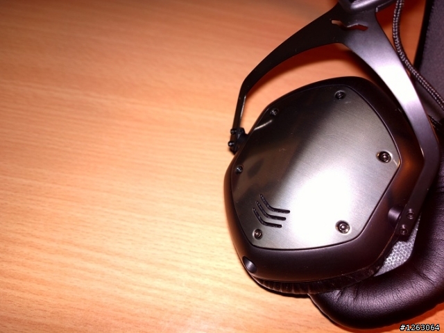 V-MODA Crossfade LP2 Special Edition Matte Black Metal  遲來的不專業開箱文