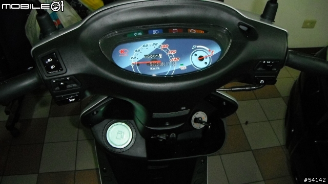 【開箱】光陽 金牌125 /2012 9月製造的新車，竟然有2009年製造的零件!!??