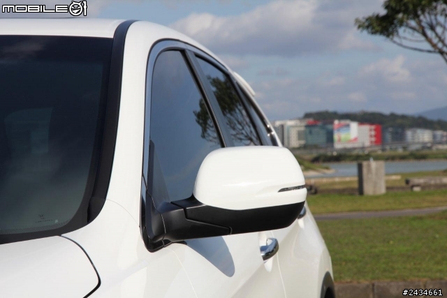 CR-V 2.4S 4WD + Modulo空力套件， 分享。