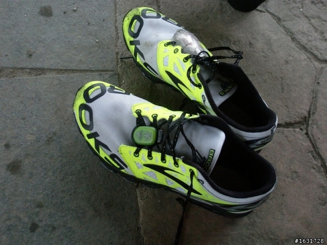 BROOKS T7 長距離征戰及間歇跑測試 [測試里程 221 KM]