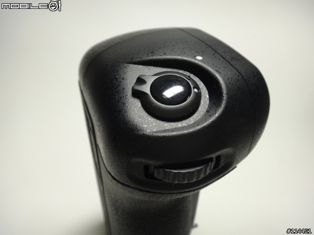 【分享開箱】2013 新年小開箱 品色 Pixel 副廠電池手把 Vertax D14 for Nikon D600