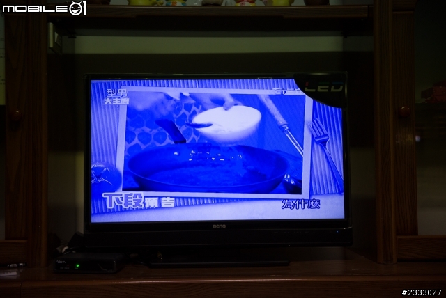 新買的BenQ SL32-6500 不正常的顏色...