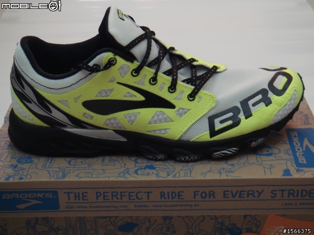 BROOKS T 7 Racer 超輕量馬拉松鞋試穿心得分享