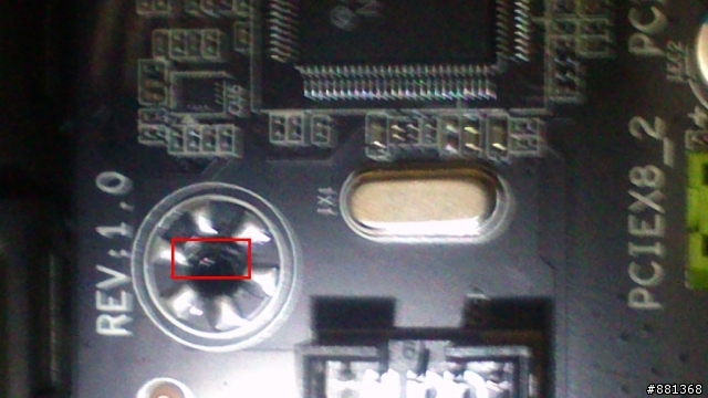 求救!海盜船機殼C70與主機板螺絲孔不合。(有圖)
