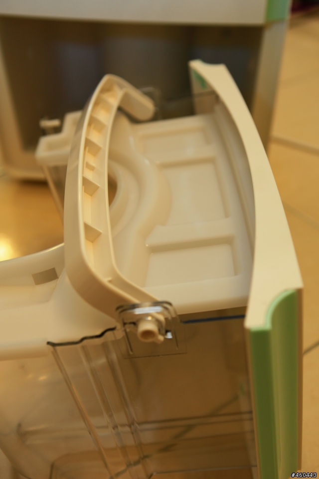 SHARP美型 除濕機 DW-B11NT-W