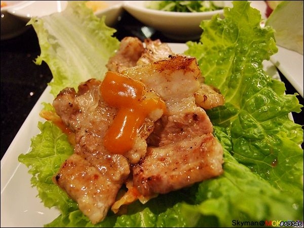 台中豐原-牧島燒肉專門店。食材、服務都蠻不錯的
