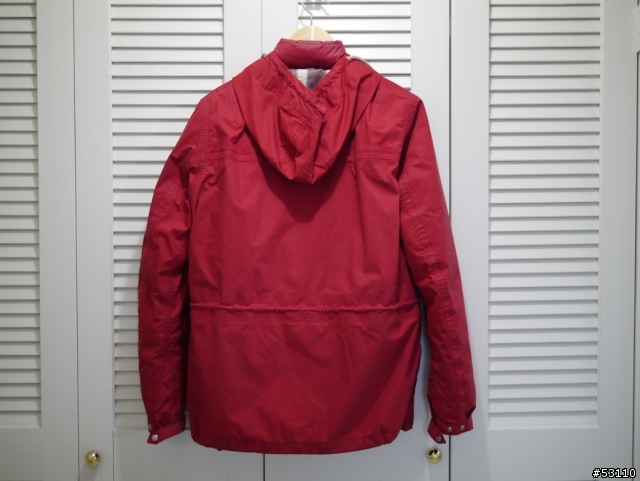 [分享] Moncler V ENA 機能性羽絨外套