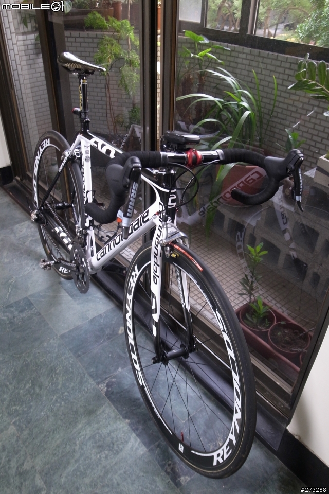 [緣份開箱] 2012年式Cannondale SuperSix EVO~~
