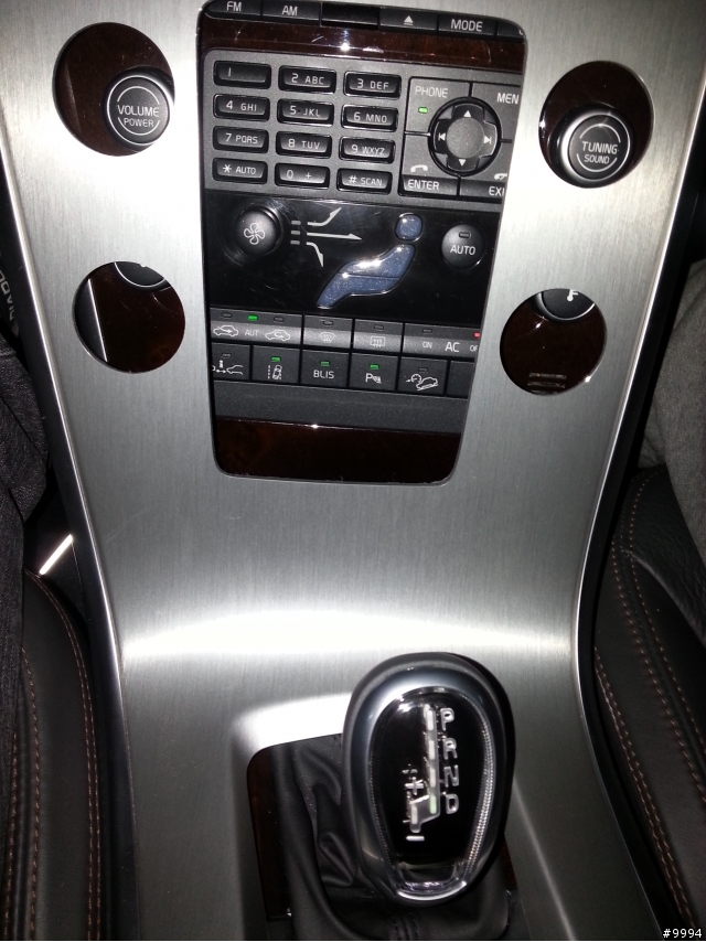 XC60中控面板