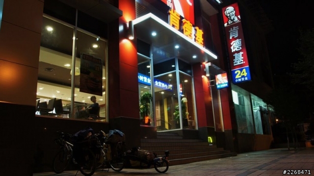 【信念】單人雙騎環中國獨旅-26-疲力盡中抵達昆明