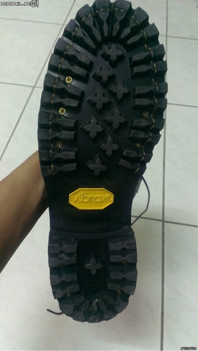 【開箱】Timberland Boot Company® 76125 分享