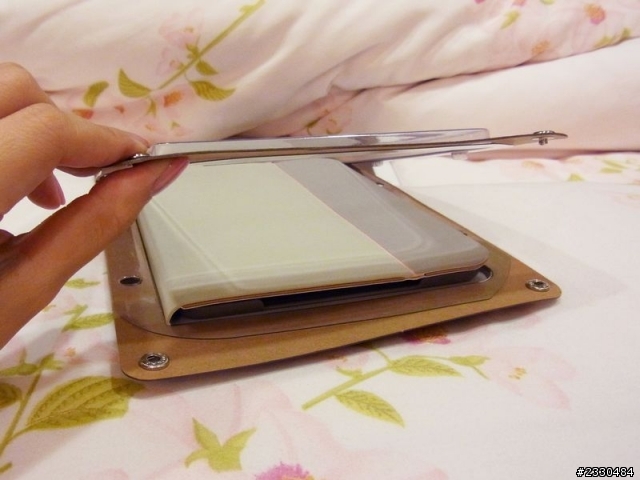 【開2箱】iPad mini漂釀機身&質感書本式皮衣