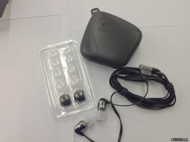 [簡陋開箱] Ultimate Ears 400
