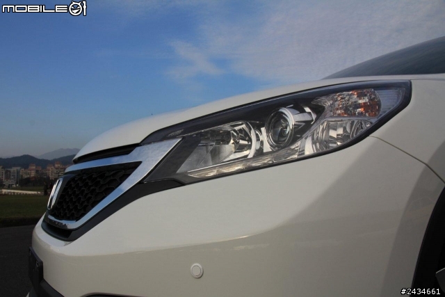 CR-V 2.4S 4WD + Modulo空力套件， 分享。