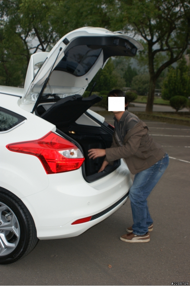 New Focus 5D柴油 小白號 開箱文