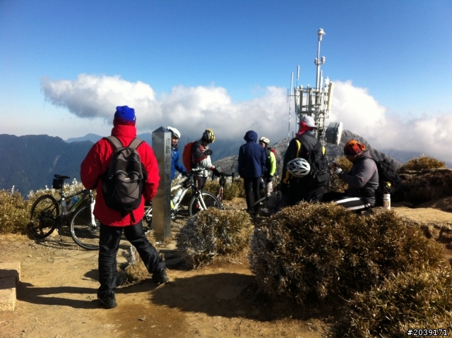 {漫~典}~送給自己的生日禮物~武嶺&合歡山主峰~20130118