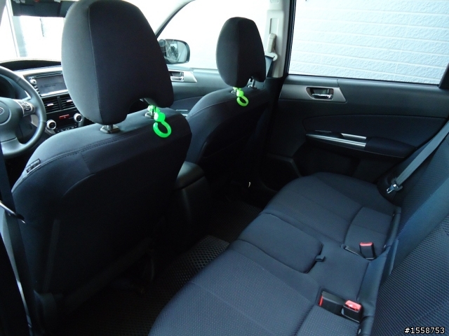 2012 Subaru Forester 2.0XS 深海藍 開箱 1/21 新增引擎室拉桿