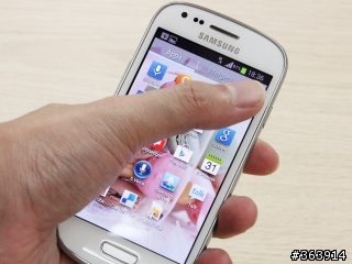 HTC One SV 與Samsung Galaxy S3 mini 共同分享