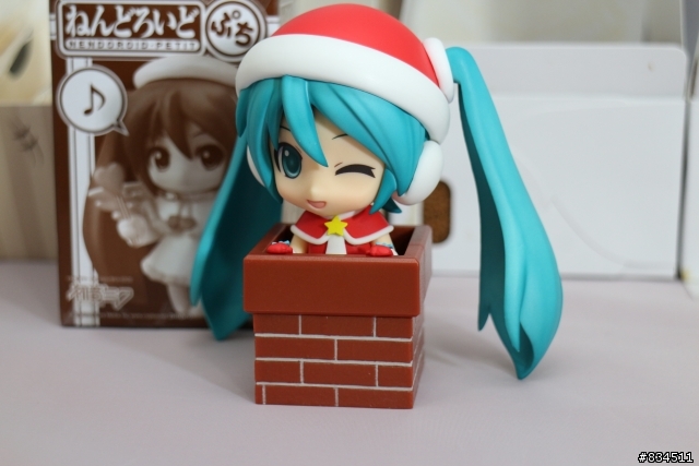 【開箱超劇場】小小天使ミク醬 + 好吃的蛋糕餅乾唷~~♪( 日本好微笑(GSC)期間限定天使初音蛋糕禮盒 )