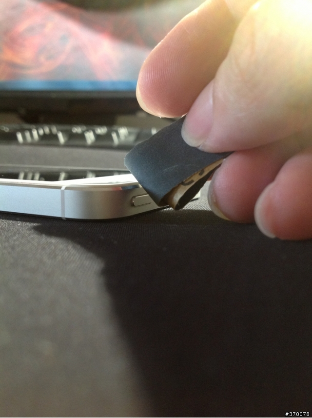 iPhone 5 鑽石切邊碰傷自行修復分享