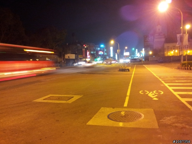 2013-1-31中午12點左右，桃園介壽路跟跟豐德路口車禍求好心人的紀錄器