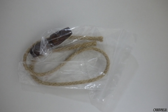 Gloverall酒紅色牛角扣大衣 傳統版型