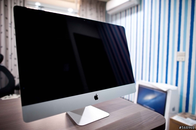 等待22天的 New  I Mac
