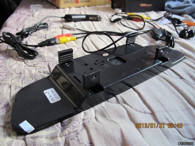 個人簡易工程-第31篇- 無線倒車顯影系統安裝 -製作紀錄