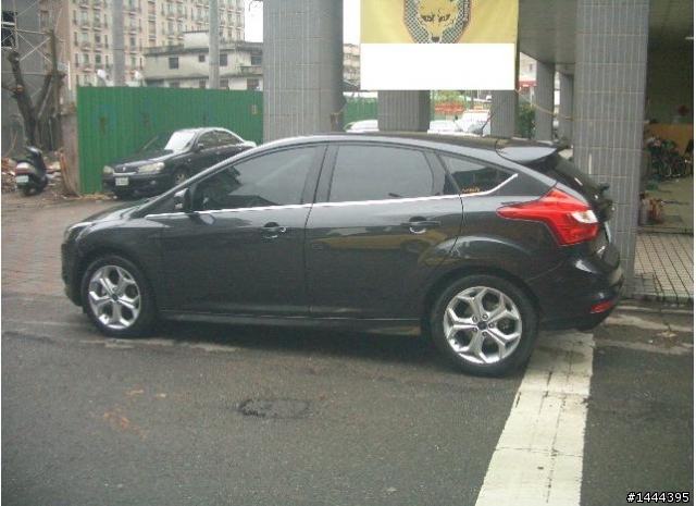 88.8 focus  tdci 5d 小發柴---一個小家庭的購車菜單與思考