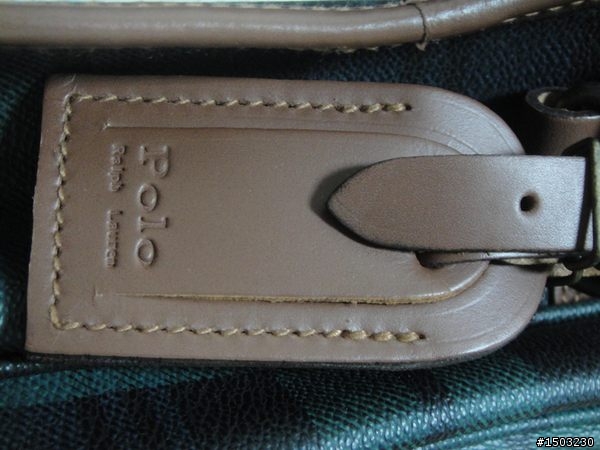 請問這個Ralph Lauren POLO 綠格紋包是美版的嗎?