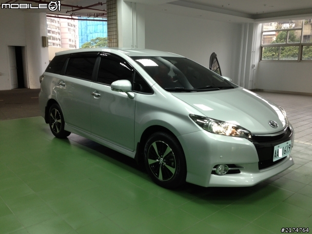 2013年式 TOYOTA NEW WISH 開箱
