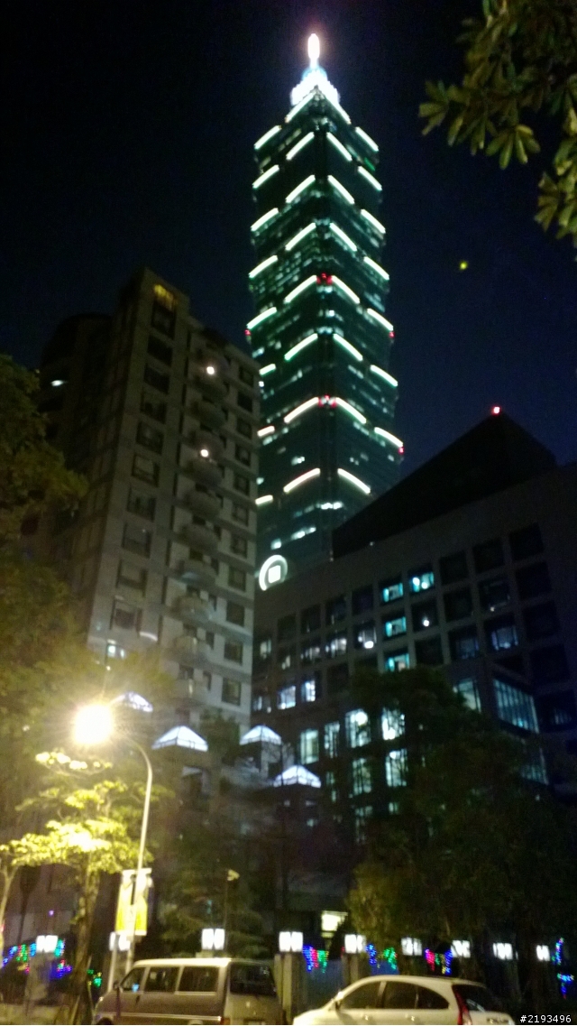 NOKIA Lumia 820 夜間拍照測試