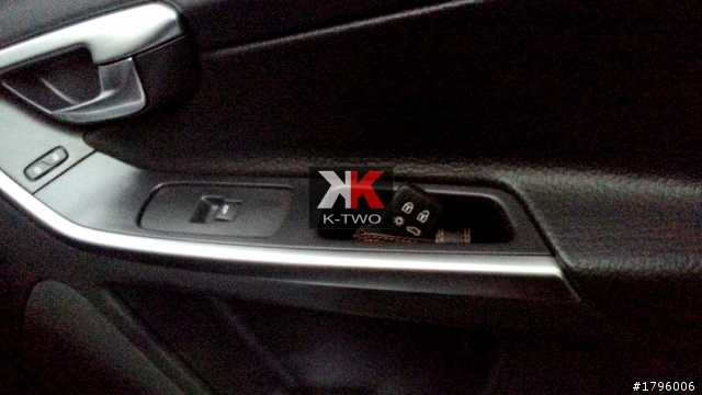 開箱.....XC60.門把置物版.(鋁合金)