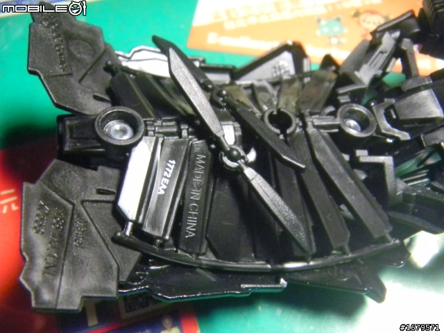 [開盒]HOTWHEEL 1/50 黑暗騎士 TUMBLER 跟BAT 開盒