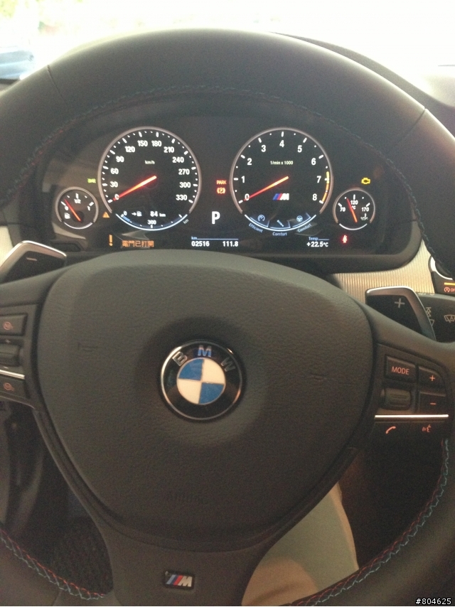 [簡單開箱] BMW F10 M5