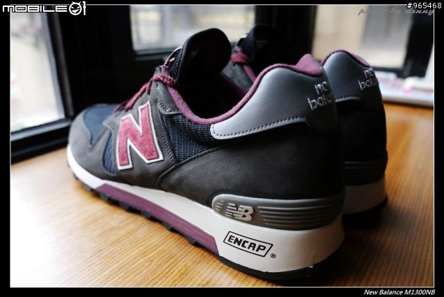 [開箱] New Balance M1300CL-NB “Made in USA” 酒紅/深灰 配色