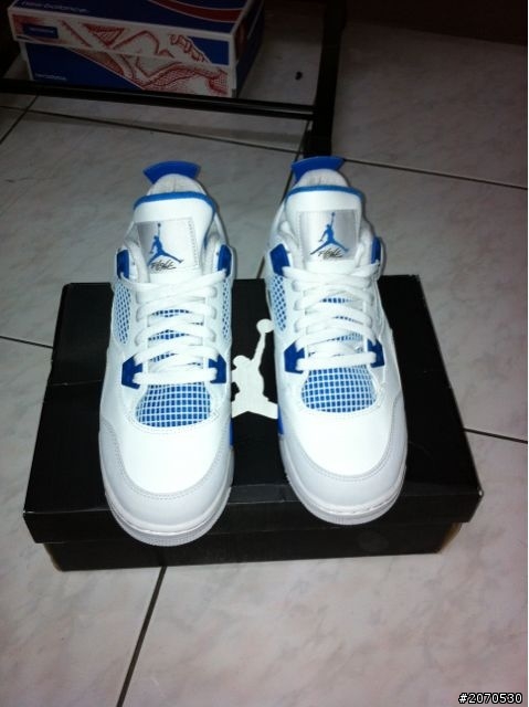 AJ4 北卡藍 GS 開箱