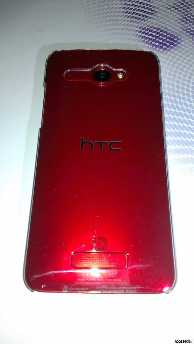 hTC Butterfly 蝴蝶外衣 來蓋樓~