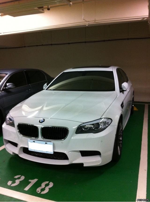 [簡單開箱] BMW F10 M5