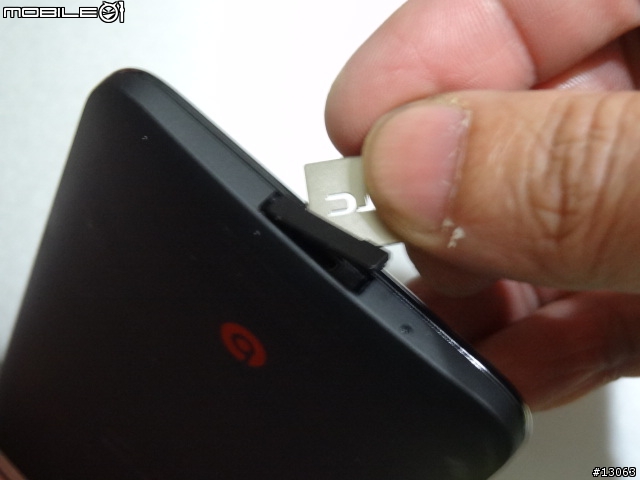 "蝴蝶機適用" 目前試過打開Micro USB最方便的方法