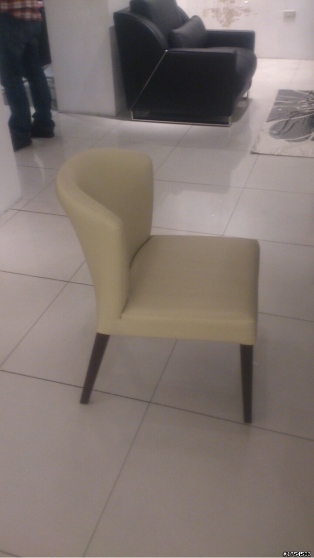 詢問這款椅子??