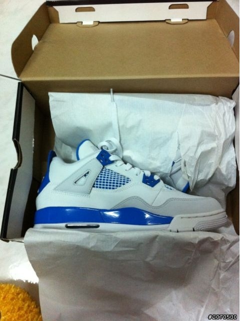 AJ4 北卡藍 GS 開箱