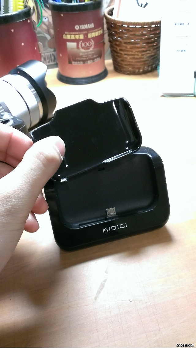蝴蝶機 Metal-Slim保護殼 & KiDiGi充電座 開箱!!