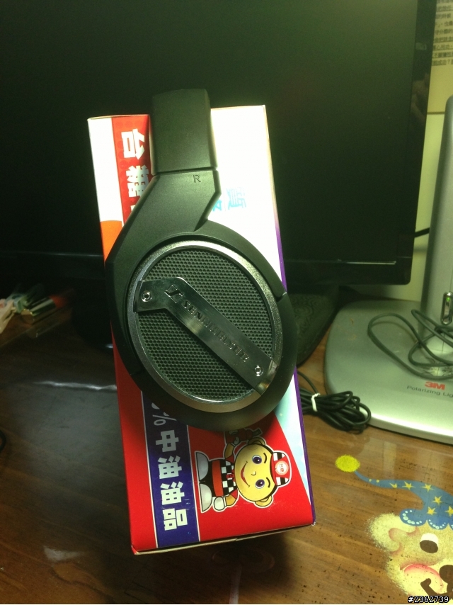 ［開箱］人生中的第一支耳罩 Sennheiser  HD-449