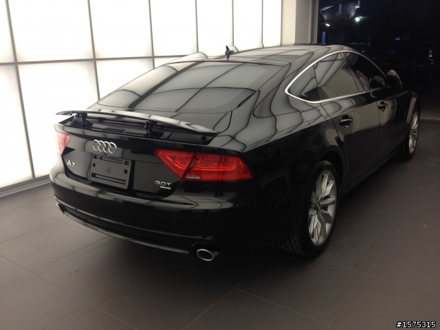 就在今夜~13年式Audi A7 3.0TQ 交車啦~~~